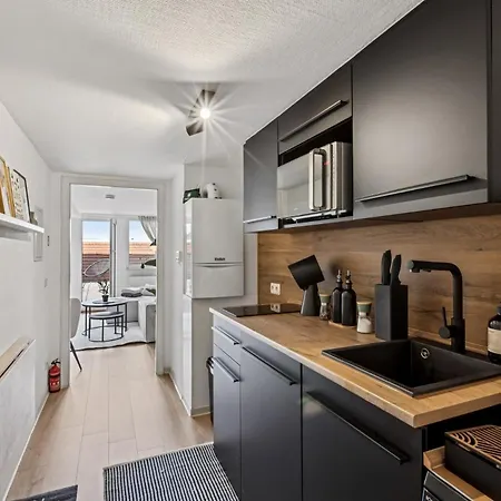 Apartman Moderne Maisonette-wohnung, Balkon, Zentral