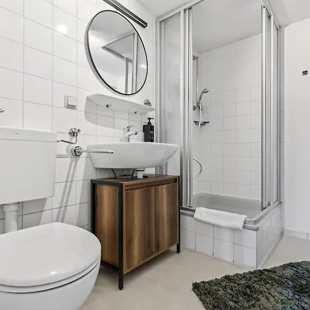 Apartment Moderne Maisonette-wohnung In Nahe Frankfurt, Balkon, Zentral, Voll Ausgestattet