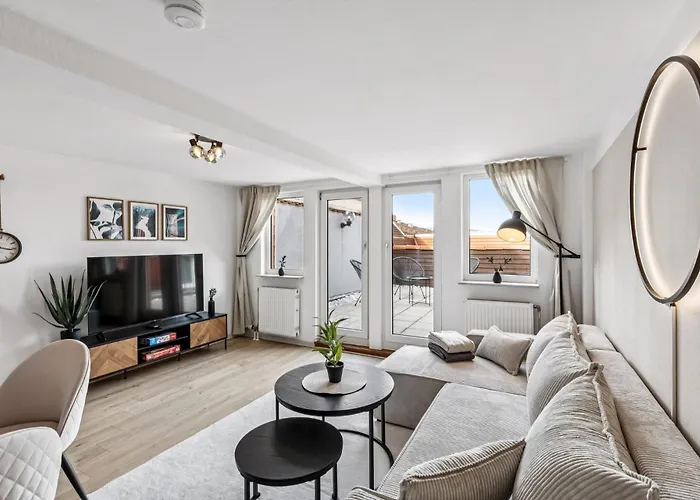 Moderne Maisonette-wohnung In Nahe Frankfurt, Balkon, Zentral, Voll Ausgestattet *