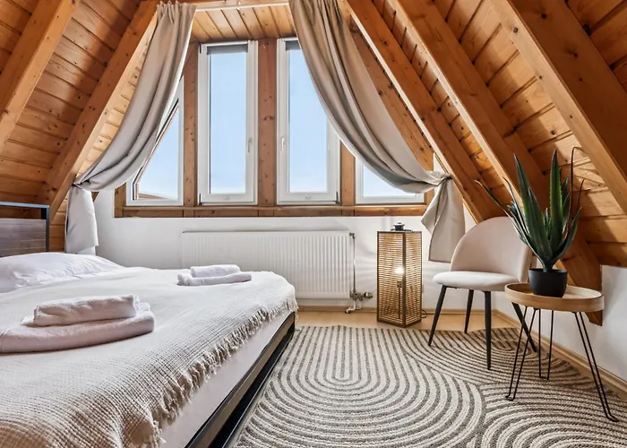 Moderne Maisonette-wohnung In Nahe Frankfurt, Balkon, Zentral, Voll Ausgestattet * Friedberg (Hessen)